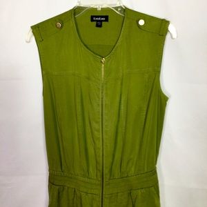Green Cargo-like jumpsuit with backout